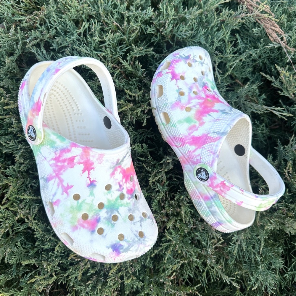 Crocs Classic Bleach Dye Clogs Unisex Size M4 W6 Sandals